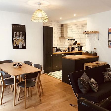 Central Brighton Flat, 3 Bedrooms, Sleeps 6, Close To Shops And Beach 外观 照片
