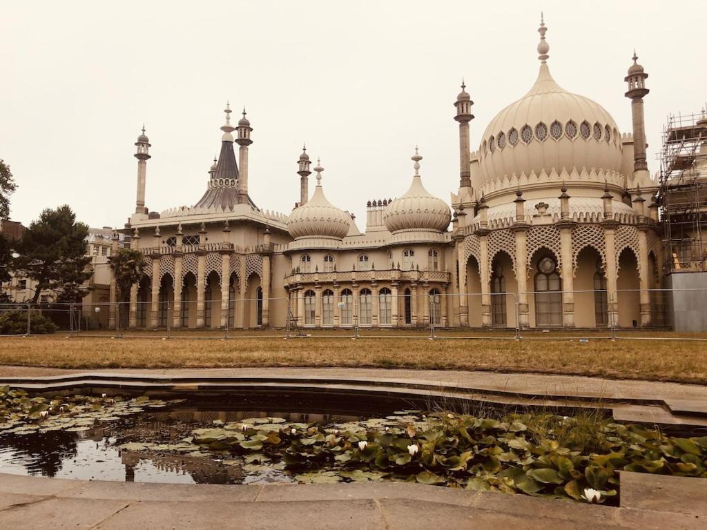 Central Brighton Flat, 3 Bedrooms, Sleeps 6, Close To Shops And Beach 外观 照片