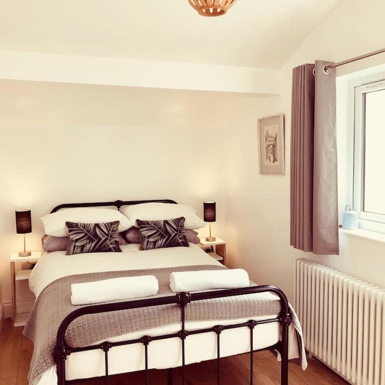 Central Brighton Flat, 3 Bedrooms, Sleeps 6, Close To Shops And Beach 外观 照片
