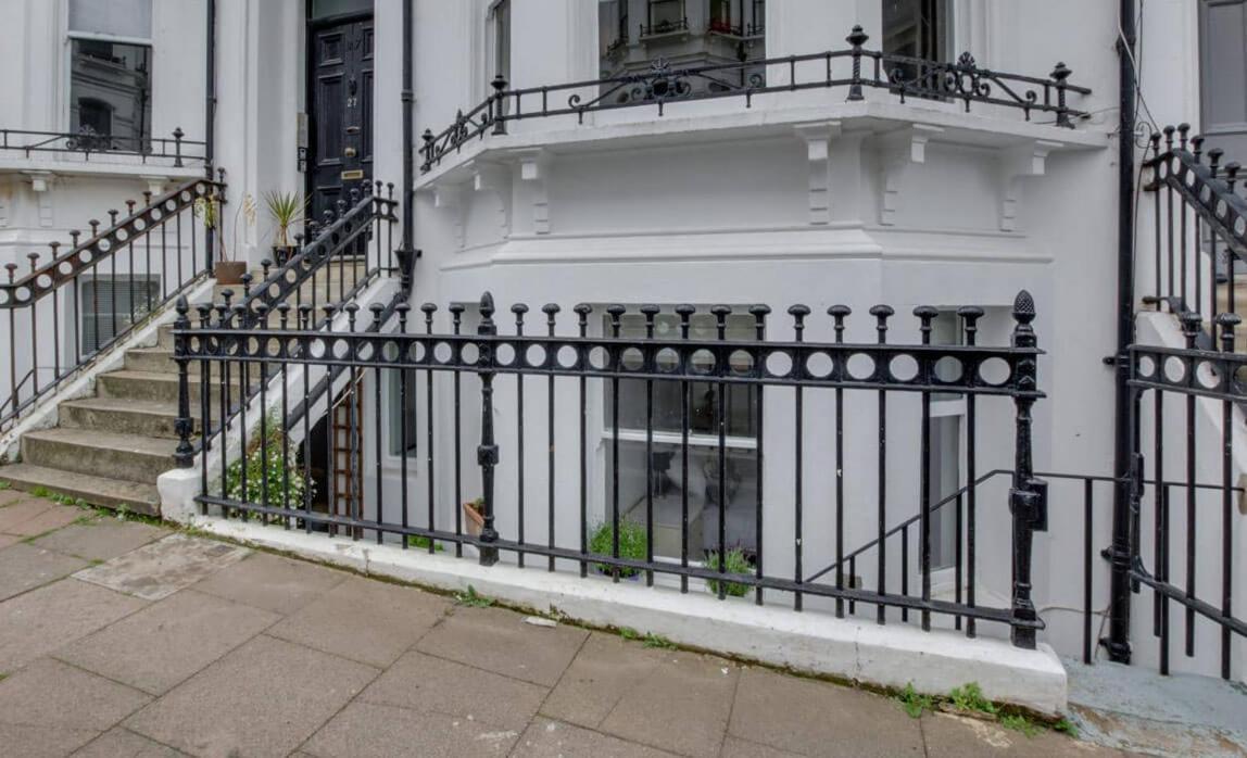 Central Brighton Flat, 3 Bedrooms, Sleeps 6, Close To Shops And Beach 外观 照片
