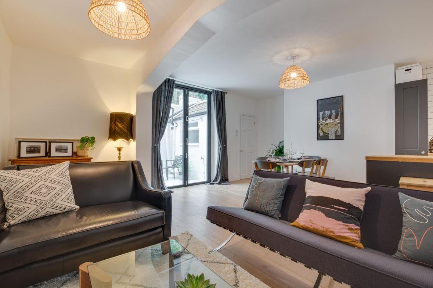 Central Brighton Flat, 3 Bedrooms, Sleeps 6, Close To Shops And Beach 外观 照片